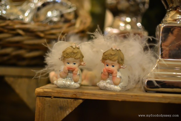 Christmas Decorations | www.myfoododyssey.com