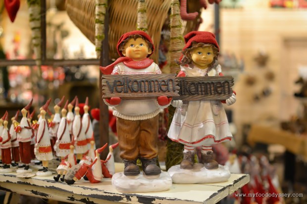 Christmas Decorations | www.myfoododyssey.com