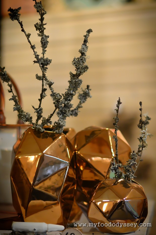 Christmas Decorations | www.myfoododyssey.com