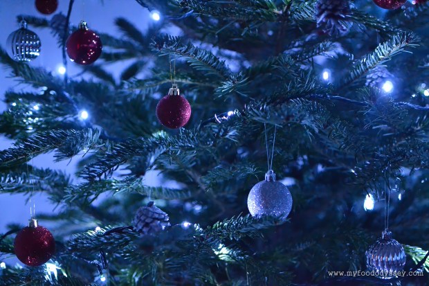 Sparkling Christmas Tree | www.myfoododyssey.com