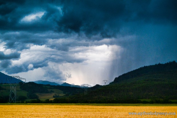 Angry Sky, Northern Provence | www.myfoododyssey.com