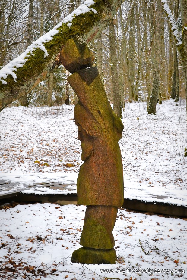 Man Holding Tree Carving DSC_0014