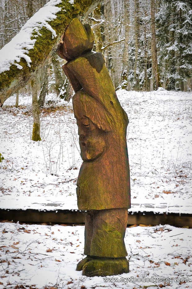 Man Holding Tree Carving DSC_0016