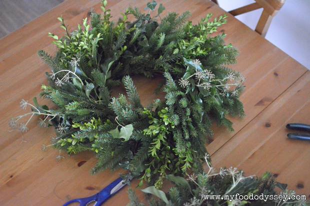 Homemade evergreen wreath | www.myfoododyssey.com